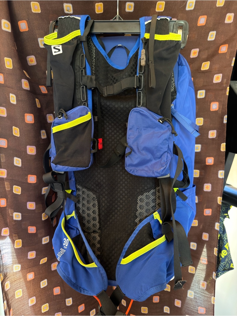 Salomon 30 Peak Backpack, Blue with Neon Yellow